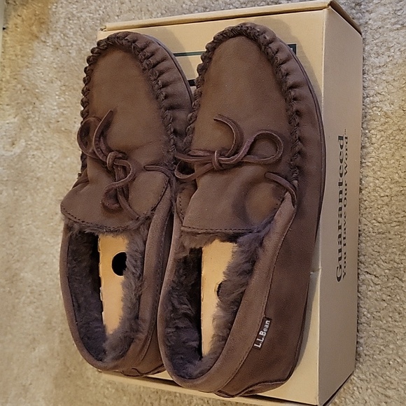 L.L. Bean Wicked Good Slip II Boot Moc,  Size 9 W - Picture 3 of 5